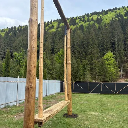 Frame&forest Holiday home Kolochava